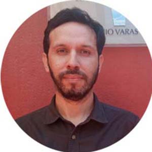 profesor de diplomados de religión evangélica